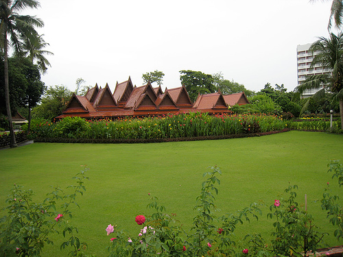 Růžová zahrada a Nakhon Pathom